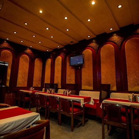 לקנאו Deep Hotel מראה חיצוני תמונה